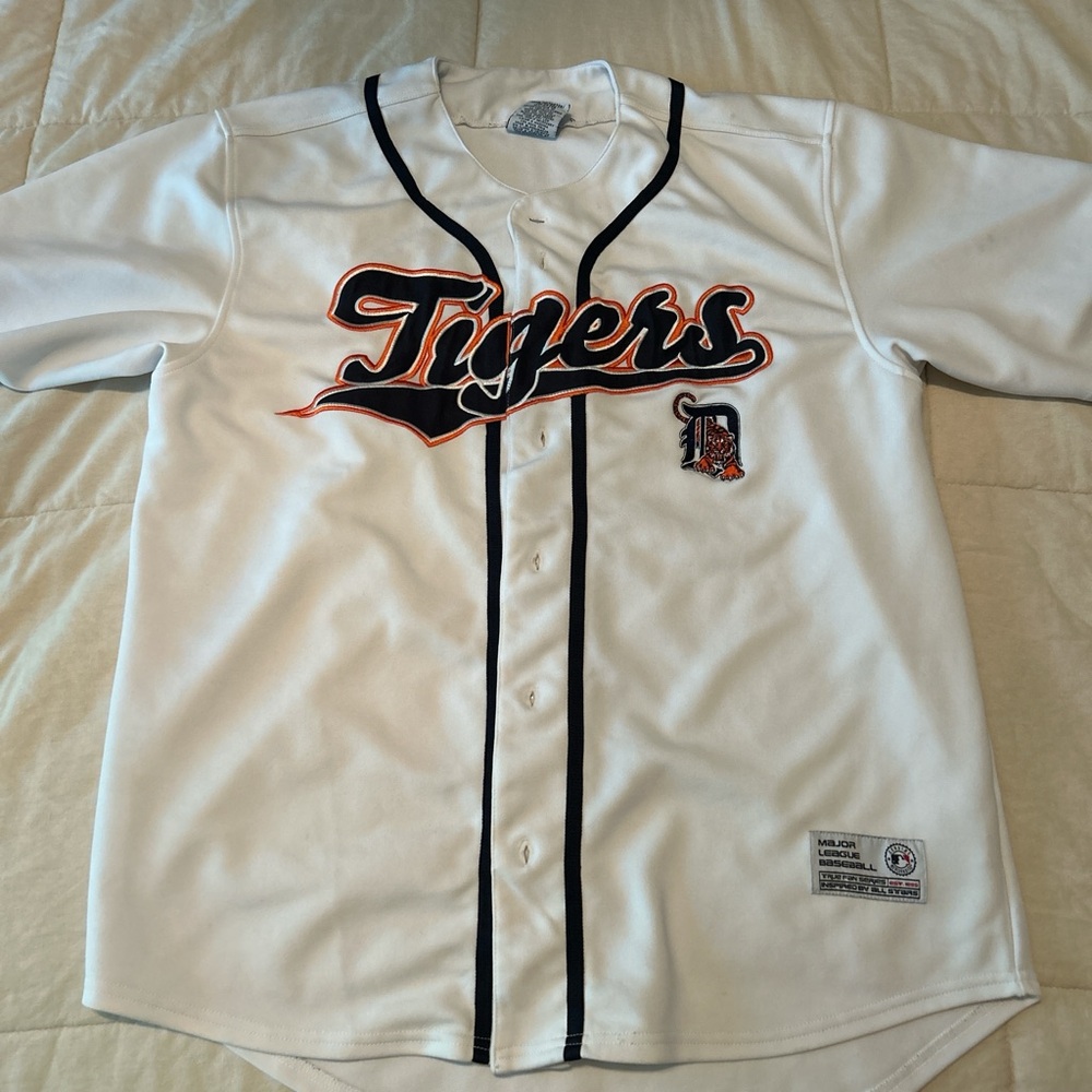 Detroit Tigers white and orange jersey